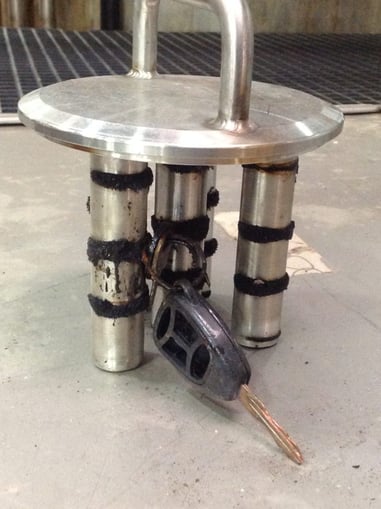 car-keys-metal-contamination