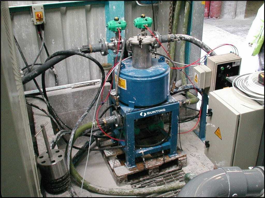 Electro magnetic filter
