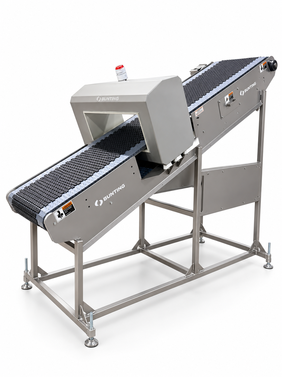 Inclined modular-belt conveyor with an integrated Bunting metal detector